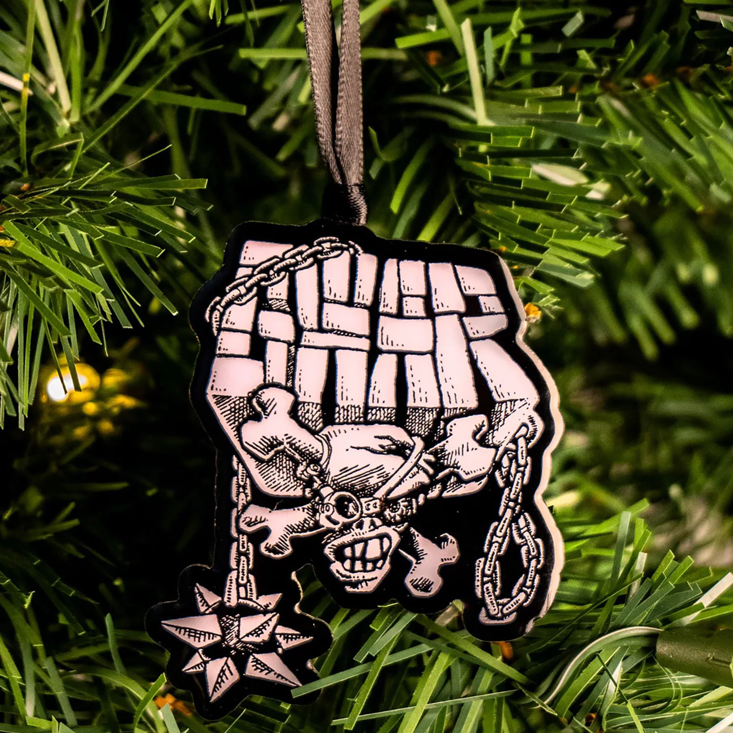 Chain Metal Ornament Christmas Ornament - Image 2