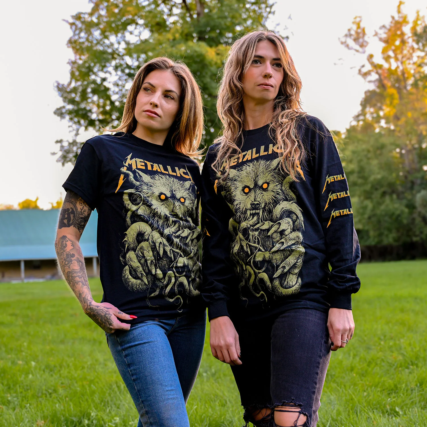 Of Wolf and Ktulu by Rob Borbas (aka Grindesign) (Rockabilia Exclusive) T-shirt - Image 2